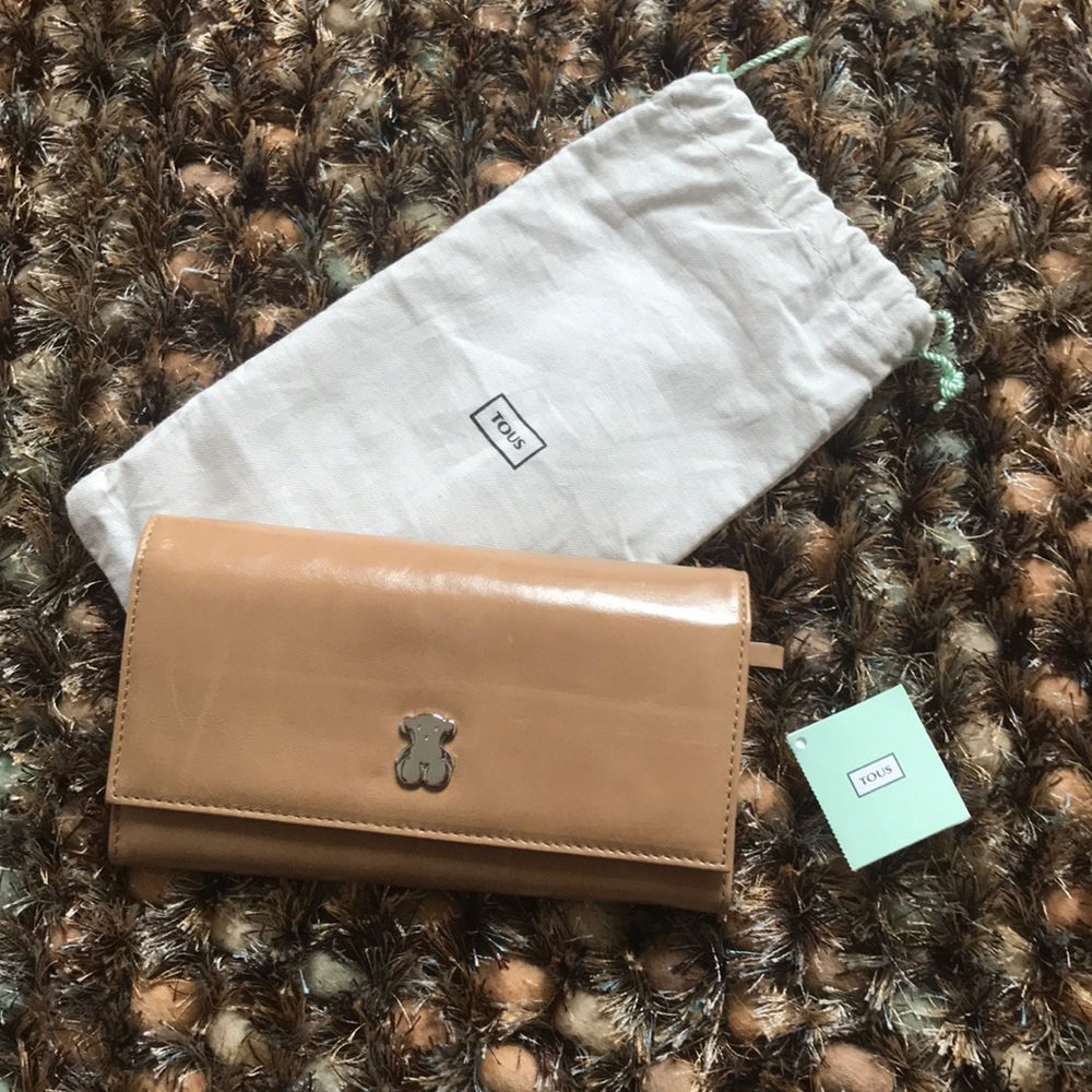 TOUS Leather Tan Wallet